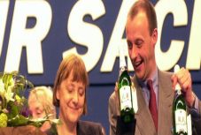 Bíró Béla: Politikai játszmák