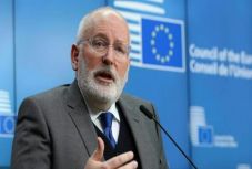 Timmermans lett az Európai Szocialisták Pártjának csúcsjelöltje