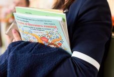 Elfogadta a képviselőház a románnyelv-oktatásra vonatkozó sürgősségi rendeletet