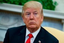 Világháborús centenárium: Trump a rossz idő miatt lemondta a koszorúzást az amerikai temetőben