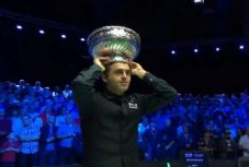Sznúker: harmadszor lett Bajnokok bajnoka Ronnie O’Sullivan
