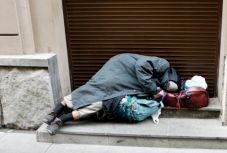 Sepsiszentgyörgyön újabb részeg hajléktalanok kerültek kórházba