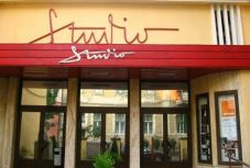 Marosvásárhelyen találkoznak hat ország színinövendékei