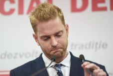 Antiszemitizmussal vádolja Klaus Johannist az elutasított miniszterjelölt