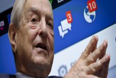 Szász István Szilárd: A Facebook a soros