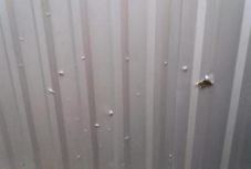 Kézigránátot dobtak egy civil aktivista udvarába Ungváron