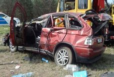 Ítélet született a szüleit halálosan megsebesítő, majd a helyszínen megszülő romániai nő ügyében 