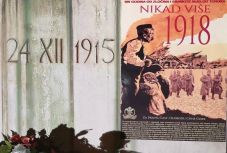 Semmissé nyilvánították az egyesülésről szóló 100 évvel ezelőtti döntést