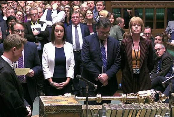 Brexit: a brit kormány „testületileg megsértette” a parlamentet