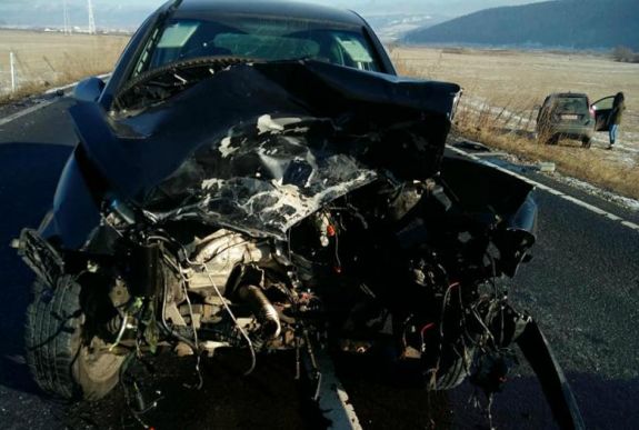 FRISSÍTVE - 20 éves fiatal okozta a Hargita megyei Sósréten történt balesetet 