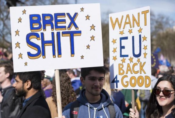 Ekkor szavazhatnak a britek arról, hogy leálljon-e a brexit folyamata