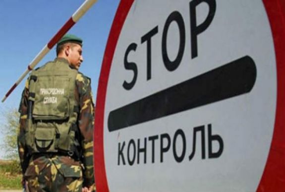 Rendszeresen zaklatják az ukrán határőrök a kárpátaljai magyar vezetőket