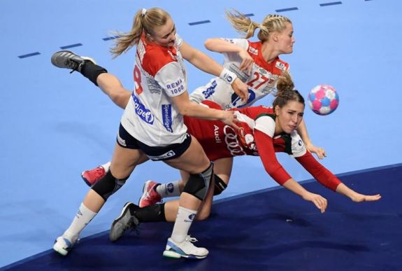 Súlyos vereséget szenvedtek a magyar lányok a címvédő norvégoktól