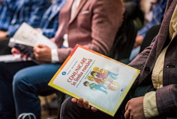 Szenátus: magyar tanítók oktatják a román nyelvet elemiben