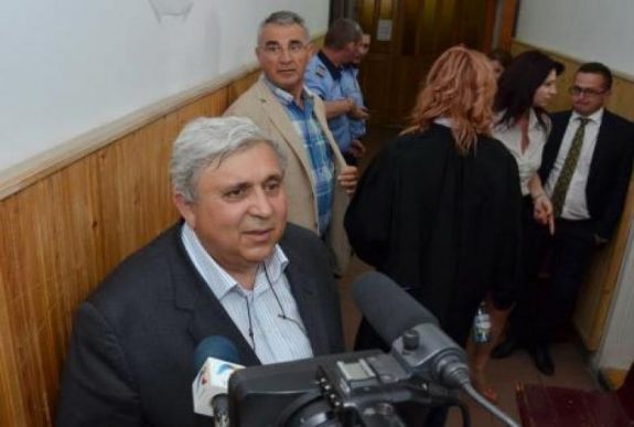 Elölről kezdődik a korrupcióval vádolt Kiss Sándor elleni bírósági eljárás