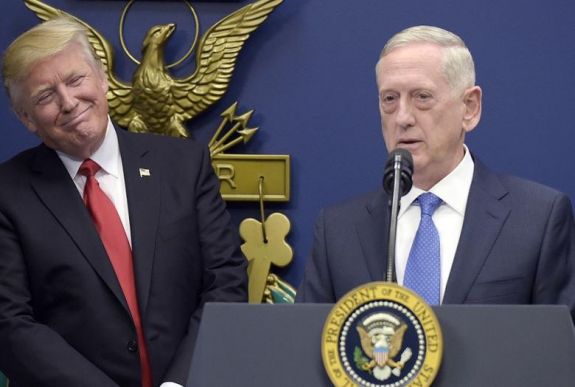 Távozik Trump védelmi minisztere, nem ért egyet az elnökkel