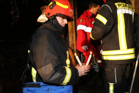 Kigyulladt egy ház Bukarestben, két személy életét vesztette