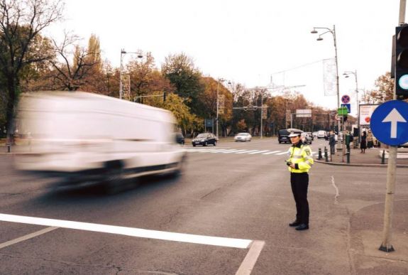 Rengeteg gyorshajtó jogosítványát vonták be az ünnepek alatt