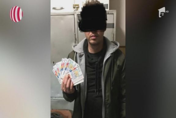 Tizenhárom hamis személyi kártyája volt egy férfinek