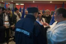 Kiderült, hogy kik zavarták meg Székely Csaba drámájának sepsiszentgyörgyi bemutatóját