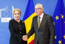 Jean-Claude Juncker: Romániának bele kell húzni, ha Schengent akar