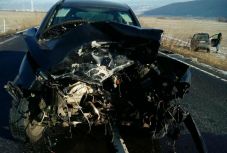 FRISSÍTVE - 20 éves fiatal okozta a Hargita megyei Sósréten történt balesetet 