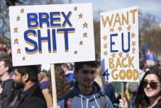 Ekkor szavazhatnak a britek arról, hogy leálljon-e a brexit folyamata