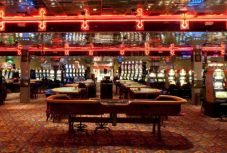 Elkaszinózta Budapesten munkatársai bérét egy romániai férfi