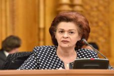 Újra kisorsolták a legfelsőbb bíróság öttagú testületeit