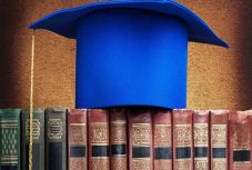 T. Szabó Csaba: Doktori futószalagon