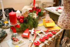 A „haragos kézművesek” több mint 3100 lejt gyűjtöttek a rászorulóknak