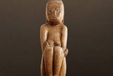 A Föld bölcsességének sorsa továbbra is bizonytalan, ismét halasztott a kormány