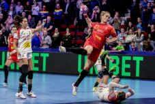 Női kézilabda Eb: legyőzték a román lányokat, döntősök az oroszok