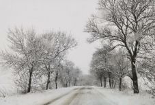 Friss előrejelzés: kedd délig havazásra kell számítani az egész országban
