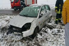 FRISSÍTVE - Autóbaleset történt Tusnádon, hét utas érintett