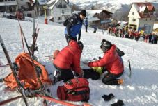 Hétszer nyújtottak elsősegélyt 24 óra alatt a brassópojánai sípályákon