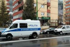 FRISSÍTVE - 160 ezer lej volt a felrobbantott bankautomatában