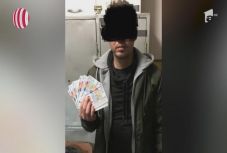 Tizenhárom hamis személyi kártyája volt egy férfinek