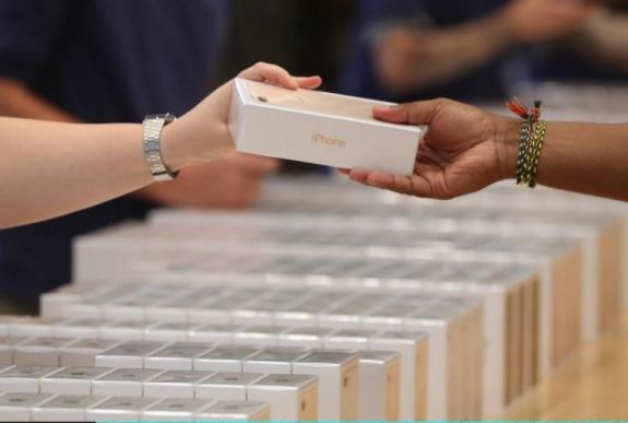 A tervezettnél kevesebb készül az iPhone új modelljeiből