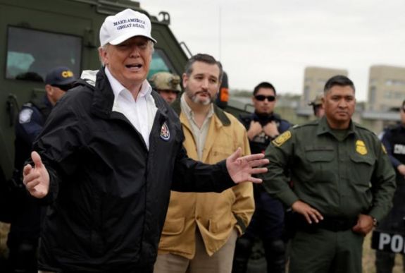 Trump nem hirdetett ki rendkívüli állapotot, de ragaszkodik a határfalhoz