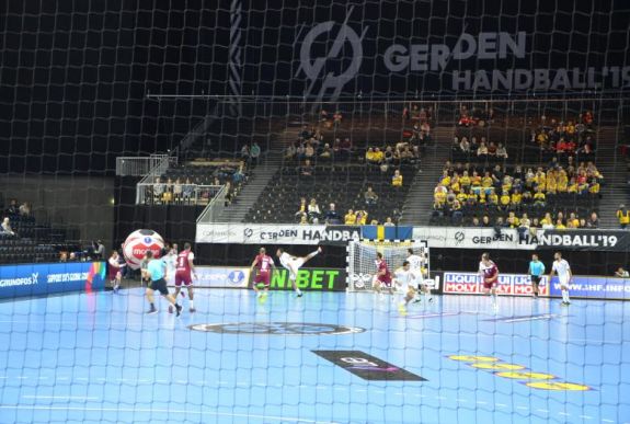 2019-es férfi kézi-vb: Katar nyerte a kontinensbajnokok csatáját