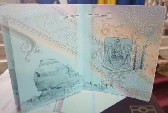 Szinte lehetetlen hamisítani az új román útlevelet