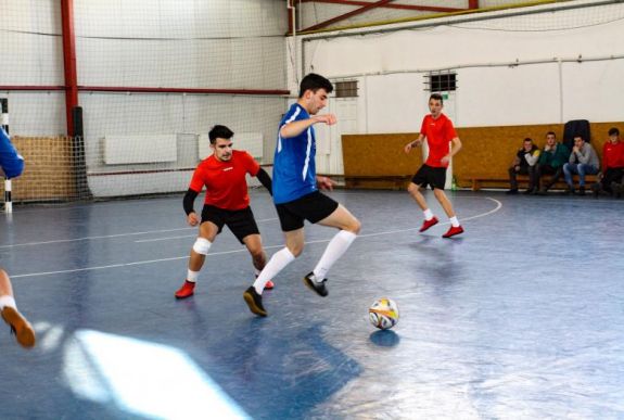 Erdély minden szegletéből rúgták a bőrt a MIÉRT Focibajnokságon