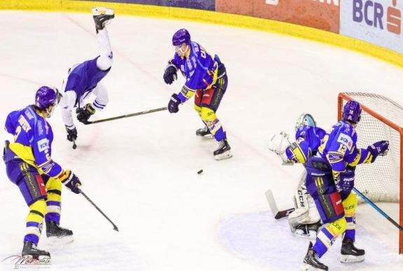 Erste Liga: Brassó nyerte az alapszakasz utolsó erdélyi rangadóját