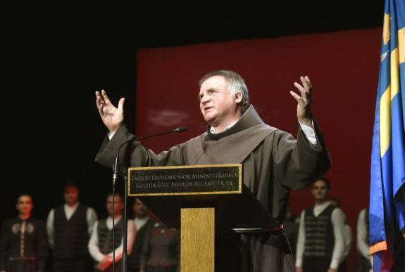 Pro Cultura Hungarica díjat kapott Böjte Csaba 