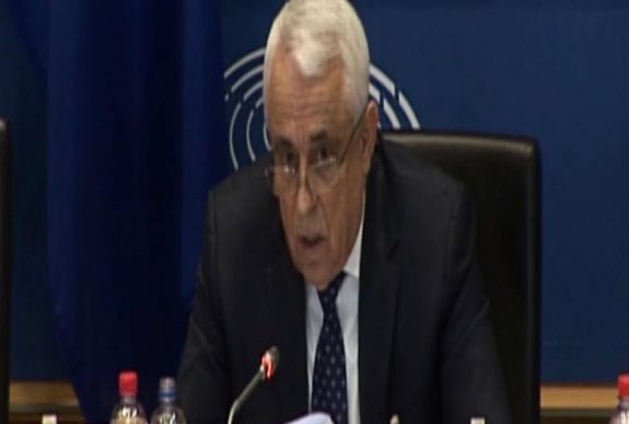 Ambrus Attila: Bemutatkoztunk