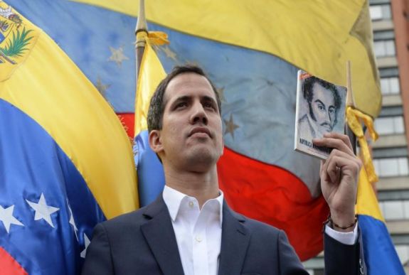 Venezuela: az USA hozzáférést ad Guaidónak az ország pénzeihez