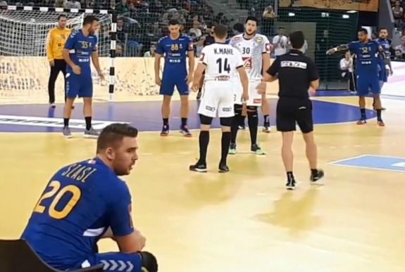 Férfi kézi: Tatabányára igazol, és lemond a román válogatottságról Szász András