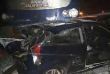 Autót sodort el a vonat Arad megyében