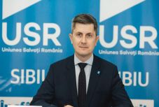 Az EP-választások után dönt az USR az államfőjelölt személyéről